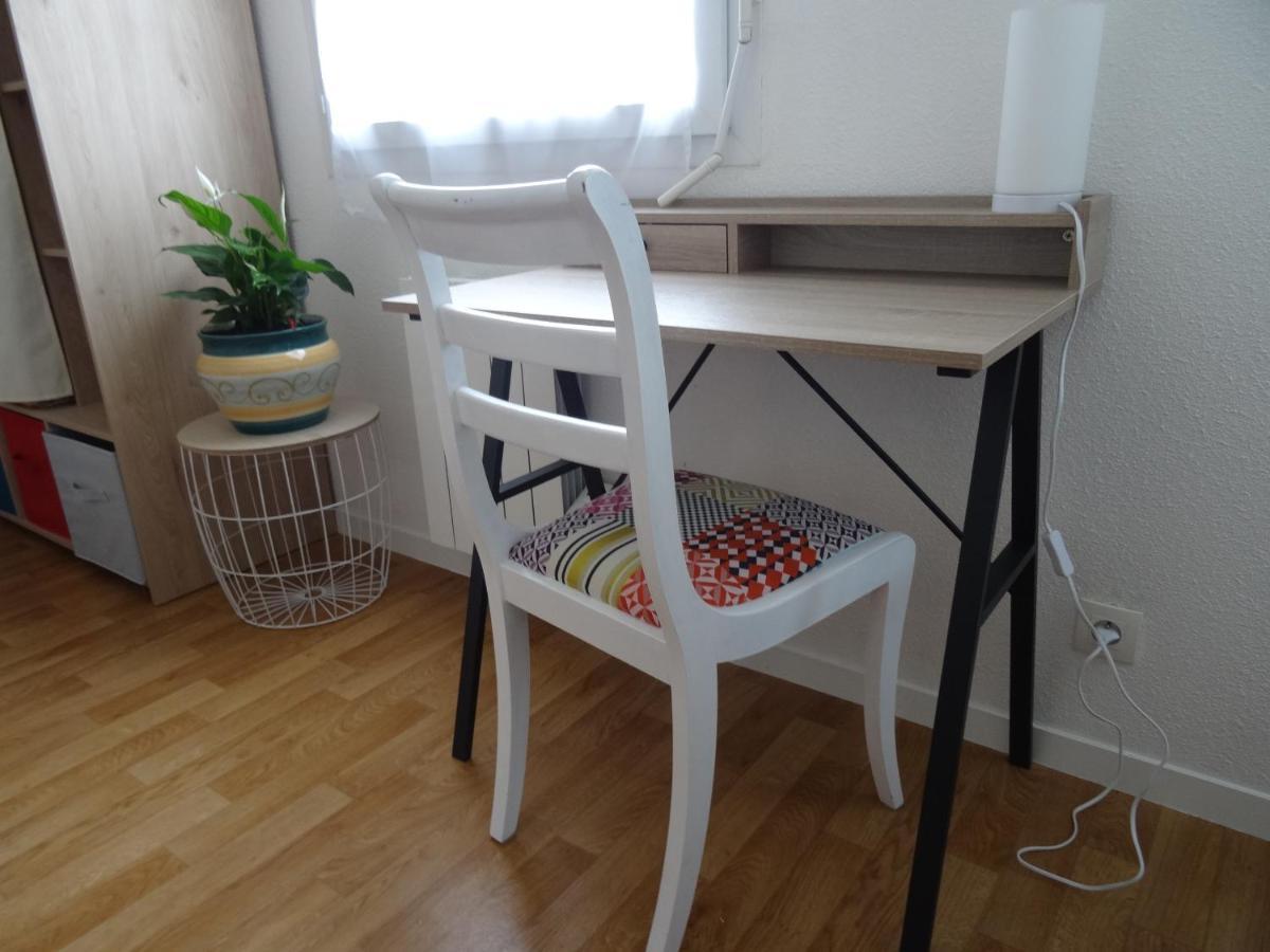 Studio Calme Et Agreable "Le Clos D'Acadie" - Auray Apartment Bagian luar foto
