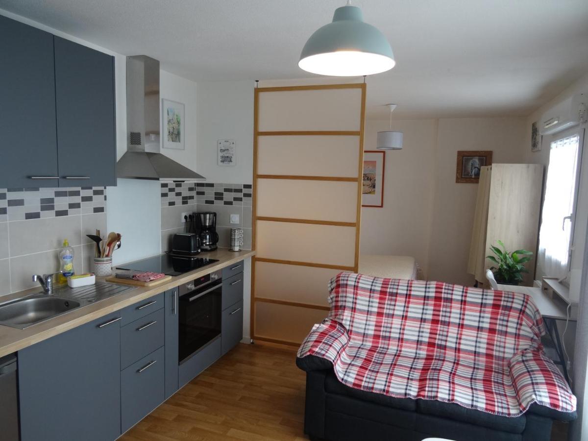 Studio Calme Et Agreable "Le Clos D'Acadie" - Auray Apartment Bagian luar foto